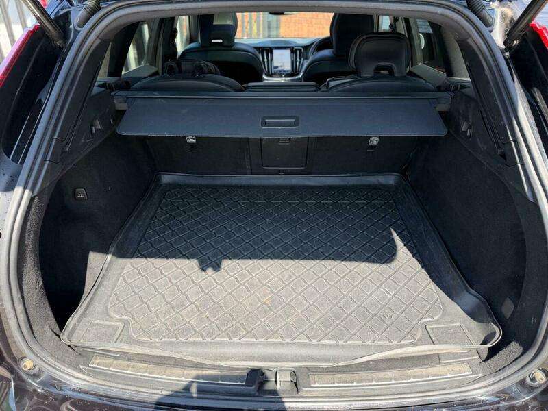 2019 VOLVO XC60 2019 VOLVO XC60