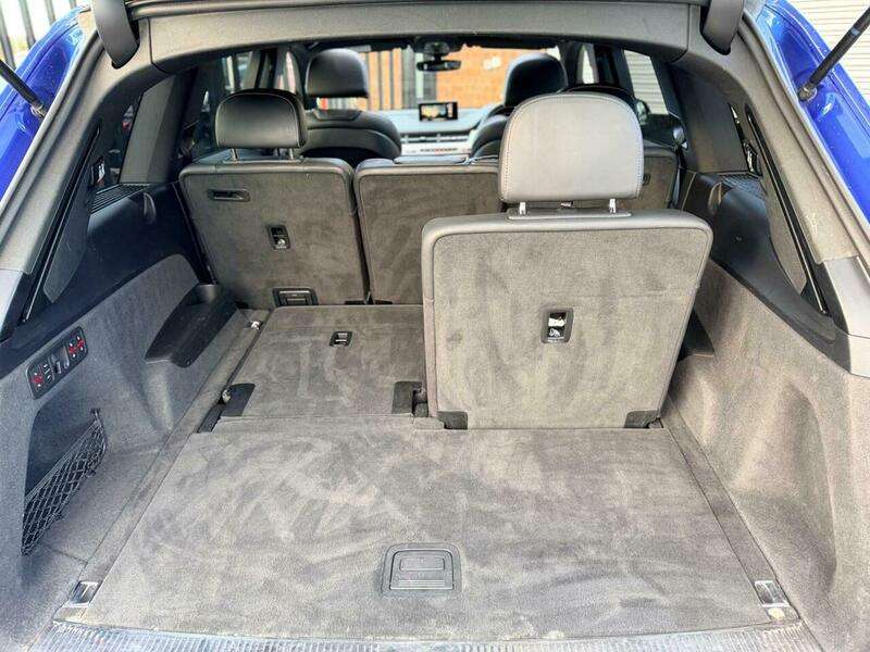 2017 AUDI Q7 2017 AUDI Q7