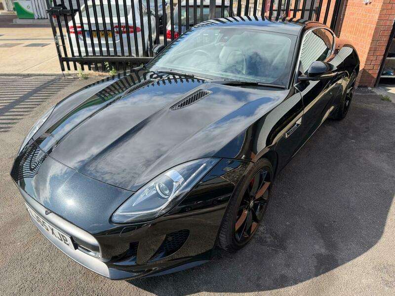 A 2015 JAGUAR F-TYPE 3.0 V6 Auto Euro 6 (s/s) 2dr A 2015 JAGUAR F-TYPE 3.0 V6 Auto Euro 6 (s/s) 2dr