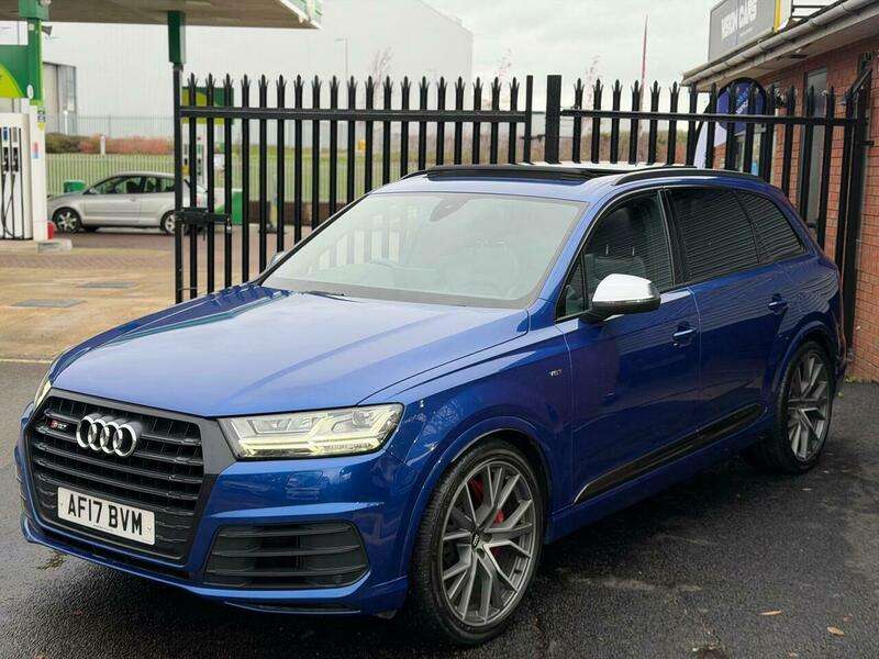 2017 AUDI SQ7 2017 AUDI SQ7