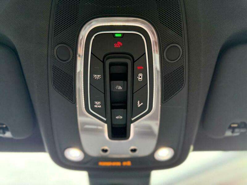 2017 AUDI SQ7 2017 AUDI SQ7