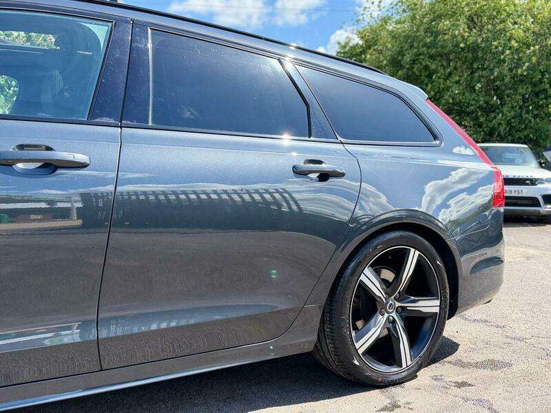 2020 VOLVO V90 2020 VOLVO V90
