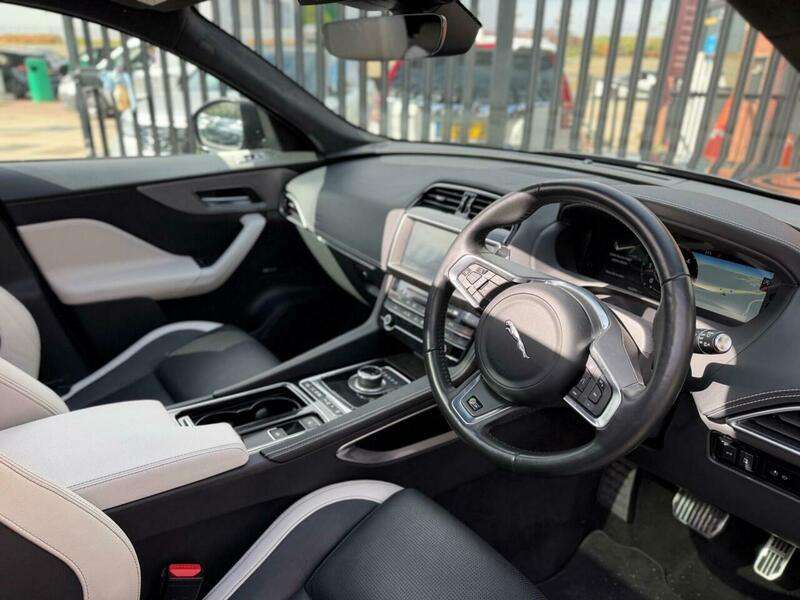 2019 JAGUAR F-PACE 2019 JAGUAR F-PACE