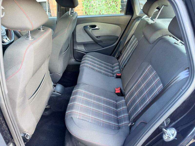 2011 VOLKSWAGEN POLO 2011 VOLKSWAGEN POLO