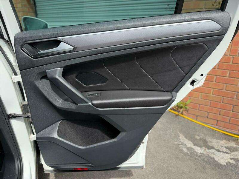 2018 VOLKSWAGEN TIGUAN 2018 VOLKSWAGEN TIGUAN