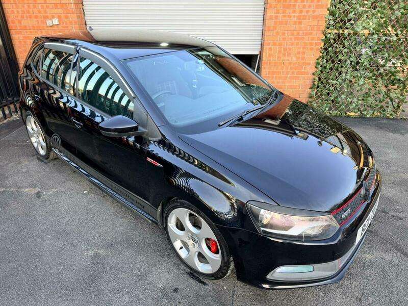 A 2011 VOLKSWAGEN POLO A 2011 VOLKSWAGEN POLO