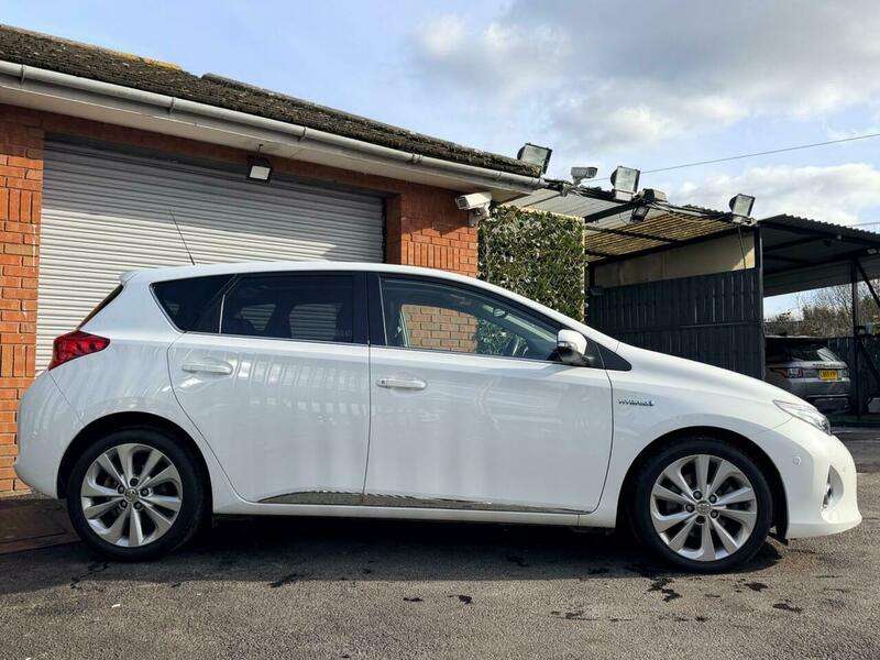 2015 TOYOTA AURIS 2015 TOYOTA AURIS