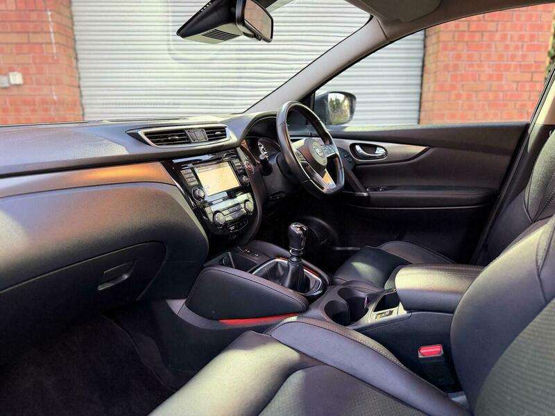 null NISSAN QASHQAI null NISSAN QASHQAI