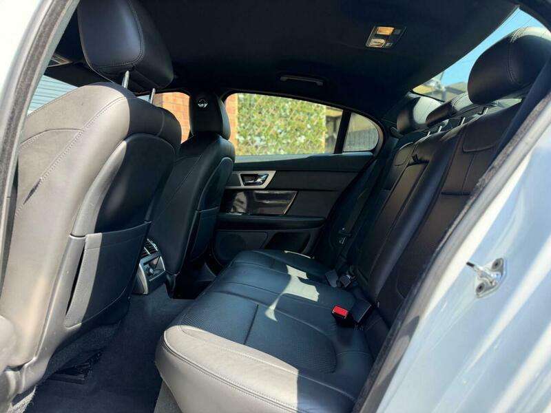2014 JAGUAR XF 2014 JAGUAR XF