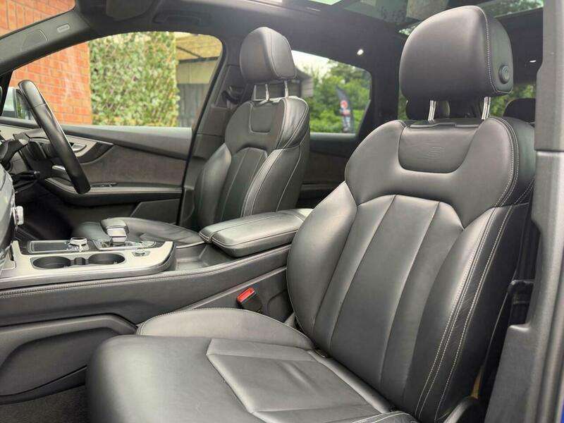 2017 AUDI SQ7 2017 AUDI SQ7
