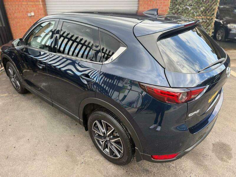 A 2017 MAZDA CX-5 2.0 SKYACTIV-G Sport Nav Euro 6 (s/s) 5dr A 2017 MAZDA CX-5 2.0 SKYACTIV-G Sport Nav Euro 6 (s/s) 5dr