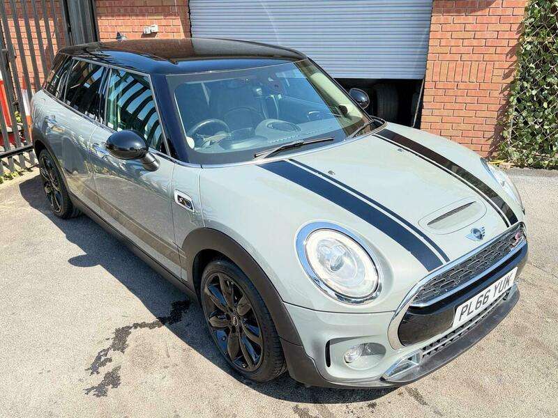 A 2017 MINI CLUBMAN 2.0 Cooper SD Auto Euro 6 (s/s) 6dr A 2017 MINI CLUBMAN 2.0 Cooper SD Auto Euro 6 (s/s) 6dr