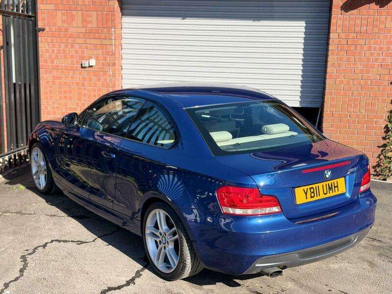 2011 BMW 1 SERIES 2011 BMW 1 SERIES