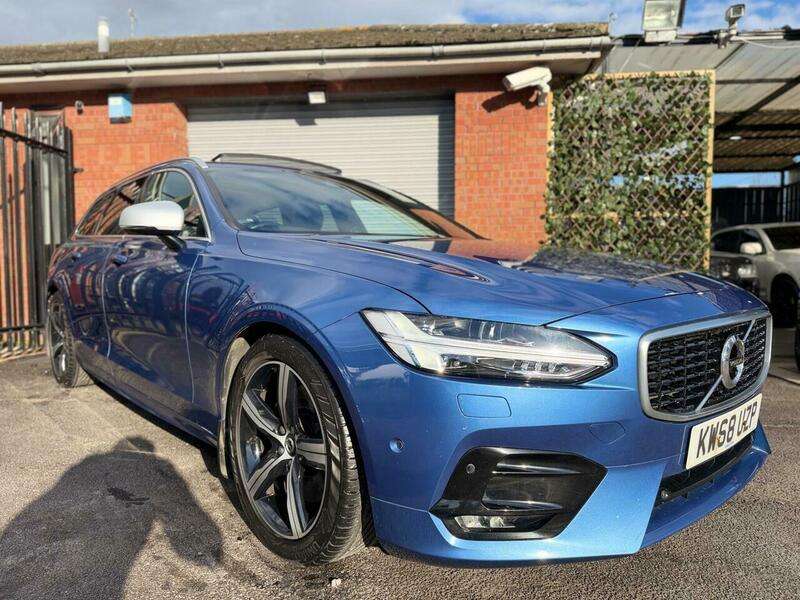 A 2018 VOLVO V90 2.0 D5 PowerPulse R-Design Auto AWD Euro 6 (s/s) 5dr A 2018 VOLVO V90 2.0 D5 PowerPulse R-Design Auto AWD Euro 6 (s/s) 5dr