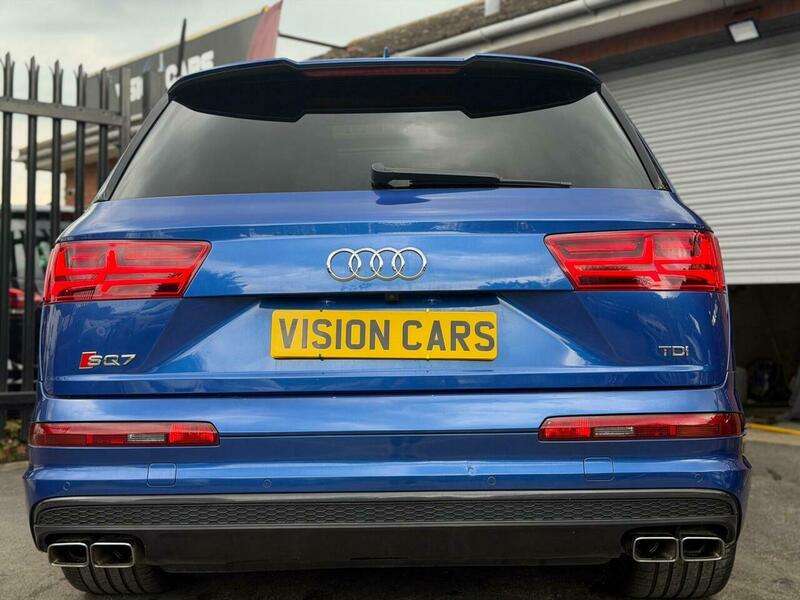 2017 AUDI SQ7 2017 AUDI SQ7