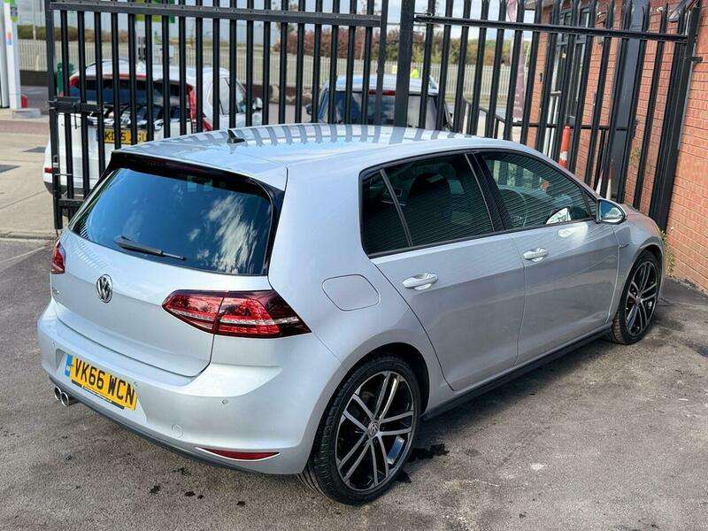2016 VOLKSWAGEN GOLF 2016 VOLKSWAGEN GOLF