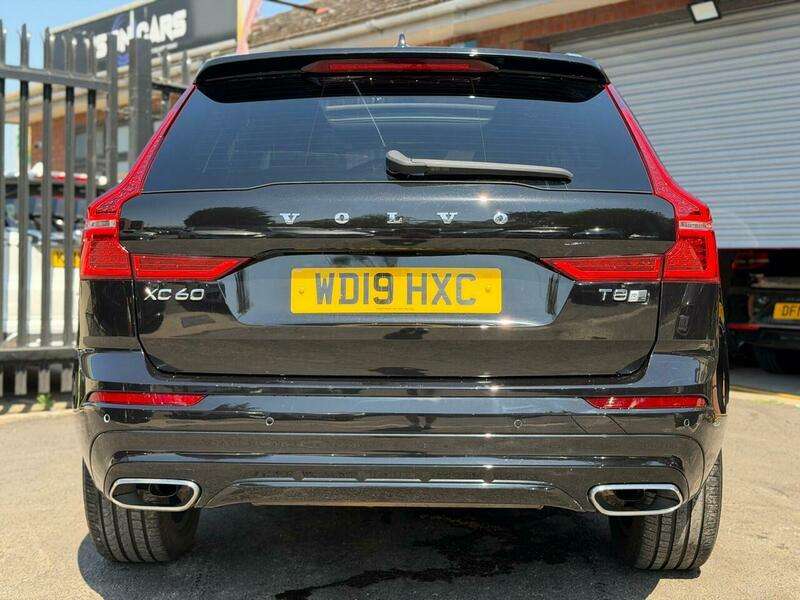 2019 VOLVO XC60 2019 VOLVO XC60