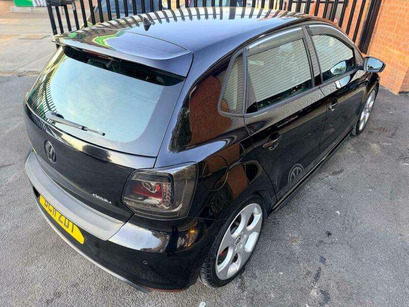 2011 VOLKSWAGEN POLO 2011 VOLKSWAGEN POLO