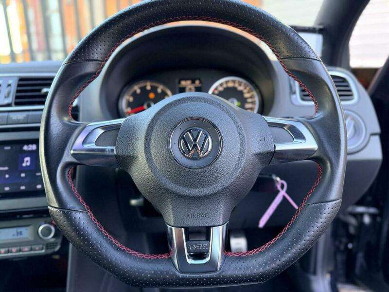 2011 VOLKSWAGEN POLO 2011 VOLKSWAGEN POLO