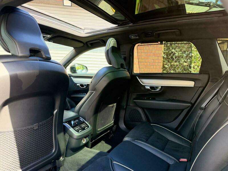 2020 VOLVO V90 2020 VOLVO V90