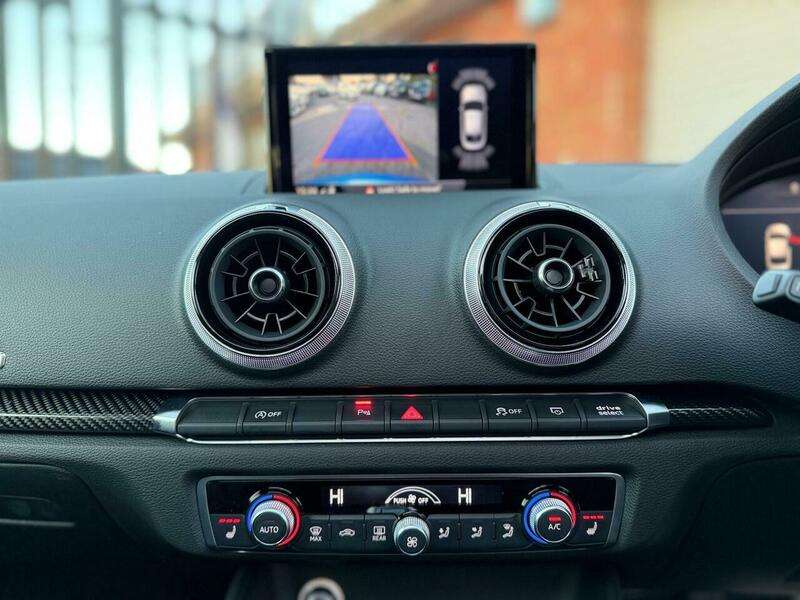 2025 AUDI RS3 2025 AUDI RS3