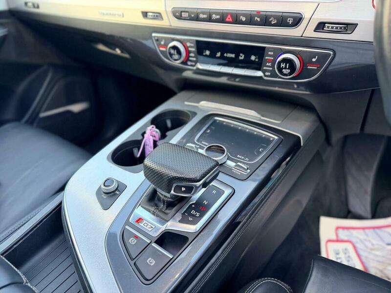 2017 AUDI Q7 2017 AUDI Q7