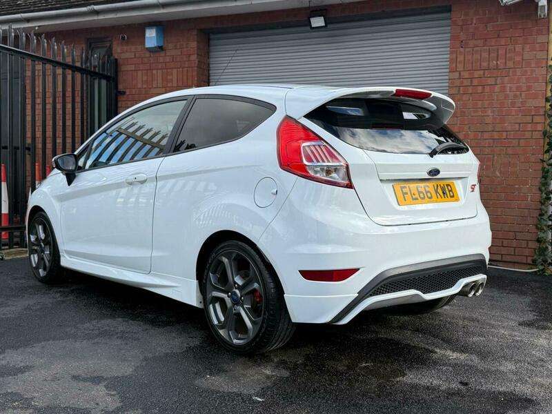 2016 FORD FIESTA 2016 FORD FIESTA