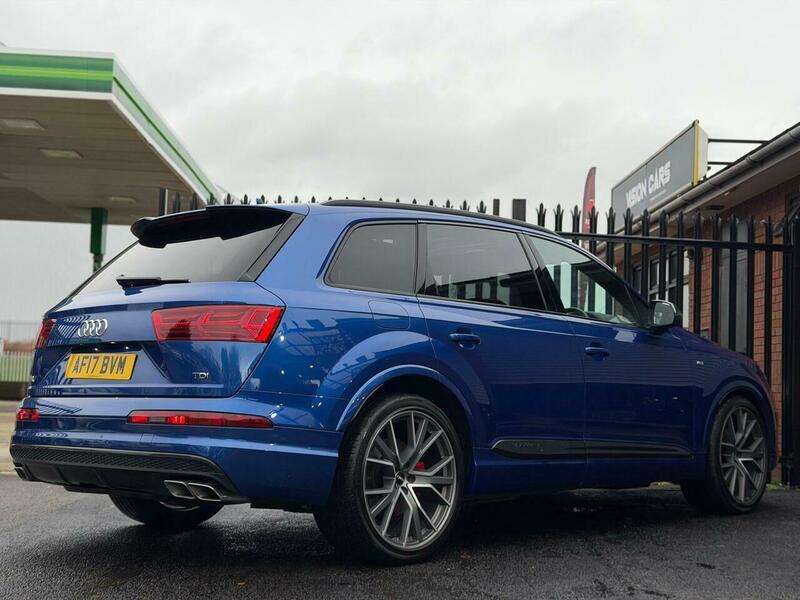 2017 AUDI SQ7 2017 AUDI SQ7