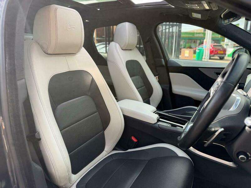 2019 JAGUAR F-PACE 2019 JAGUAR F-PACE