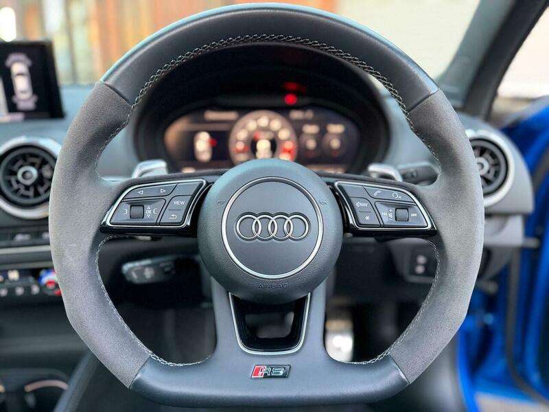 2025 AUDI RS3 2025 AUDI RS3
