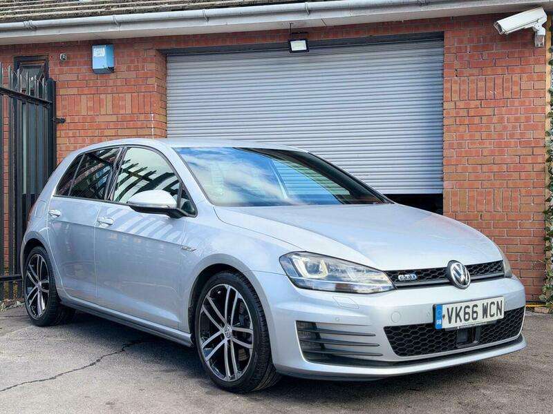 A 2016 VOLKSWAGEN GOLF 2.0 TDI BlueMotion Tech GTD DSG Euro 6 (s/s) 5dr A 2016 VOLKSWAGEN GOLF 2.0 TDI BlueMotion Tech GTD DSG Euro 6 (s/s) 5dr