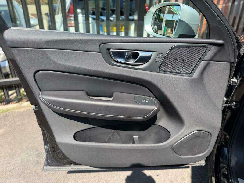2019 VOLVO XC60 2019 VOLVO XC60