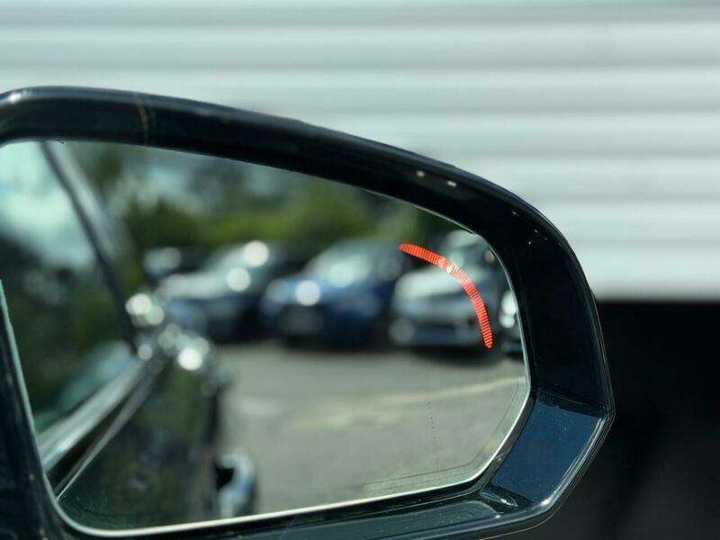 2020 VOLVO V90 2020 VOLVO V90