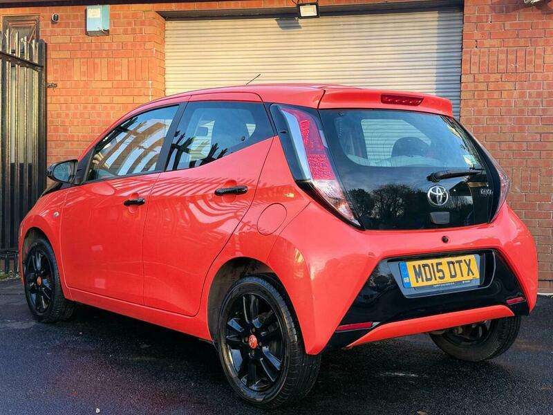 2015 TOYOTA AYGO 2015 TOYOTA AYGO
