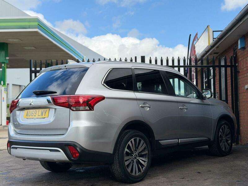 2020 MITSUBISHI OUTLANDER 2020 MITSUBISHI OUTLANDER