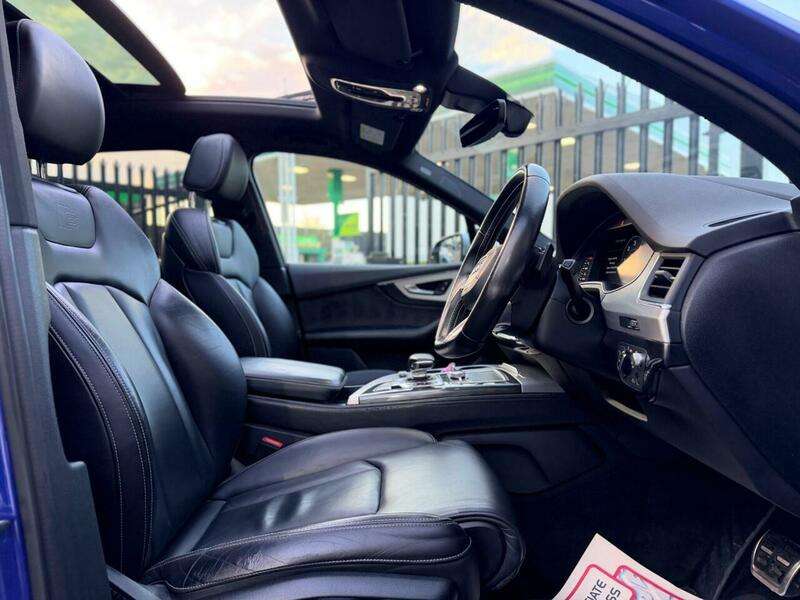 2017 AUDI Q7 2017 AUDI Q7