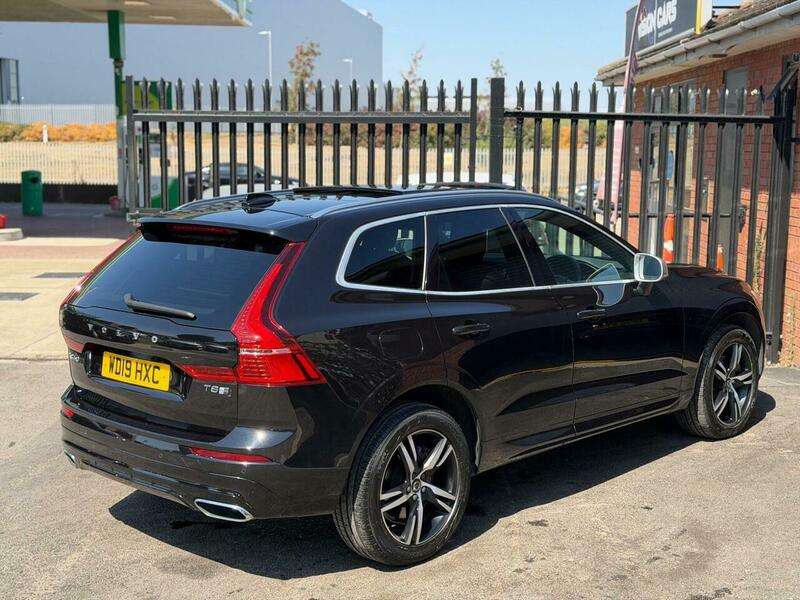 2019 VOLVO XC60 2019 VOLVO XC60