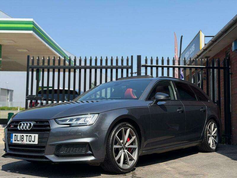 A 2018 AUDI S4 AVANT 3.0 TFSI V6 Tiptronic quattro Euro 6 (s/s) 5dr A 2018 AUDI S4 AVANT 3.0 TFSI V6 Tiptronic quattro Euro 6 (s/s) 5dr