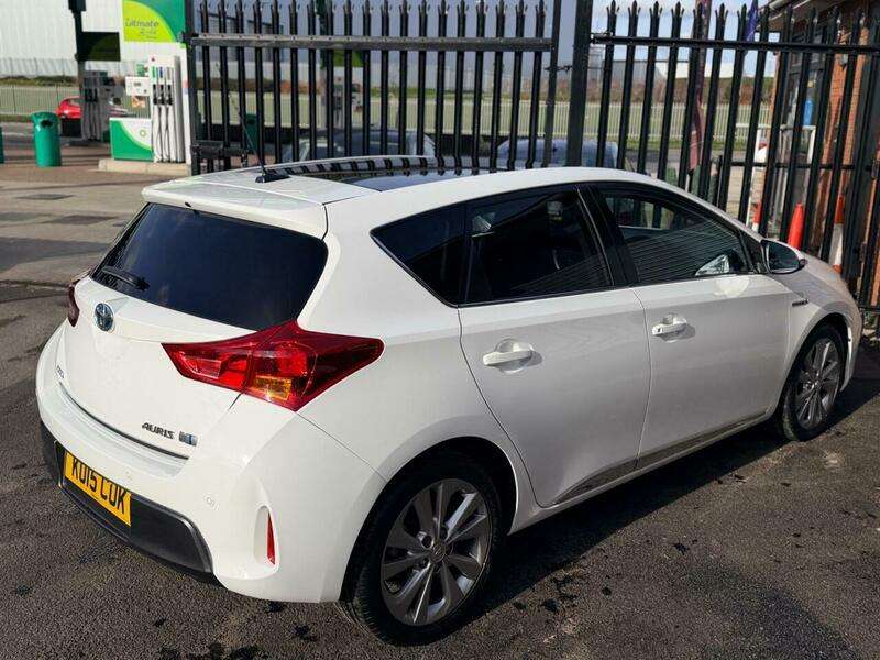 2015 TOYOTA AURIS 2015 TOYOTA AURIS