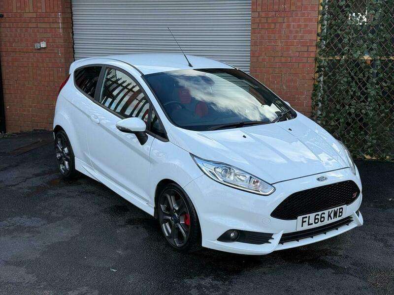 A 2016 FORD FIESTA 1.6T EcoBoost ST-3 Euro 6 3dr A 2016 FORD FIESTA 1.6T EcoBoost ST-3 Euro 6 3dr