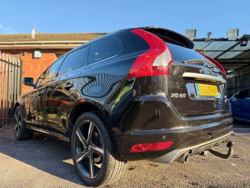 2015 VOLVO XC60 2015 VOLVO XC60