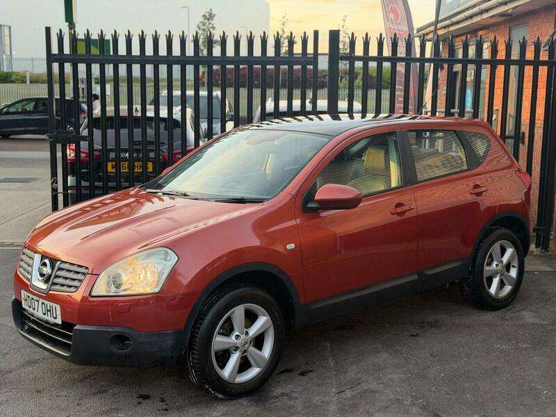 A 2007 NISSAN QASHQAI 1.6 Tekna 2WD 5dr A 2007 NISSAN QASHQAI 1.6 Tekna 2WD 5dr