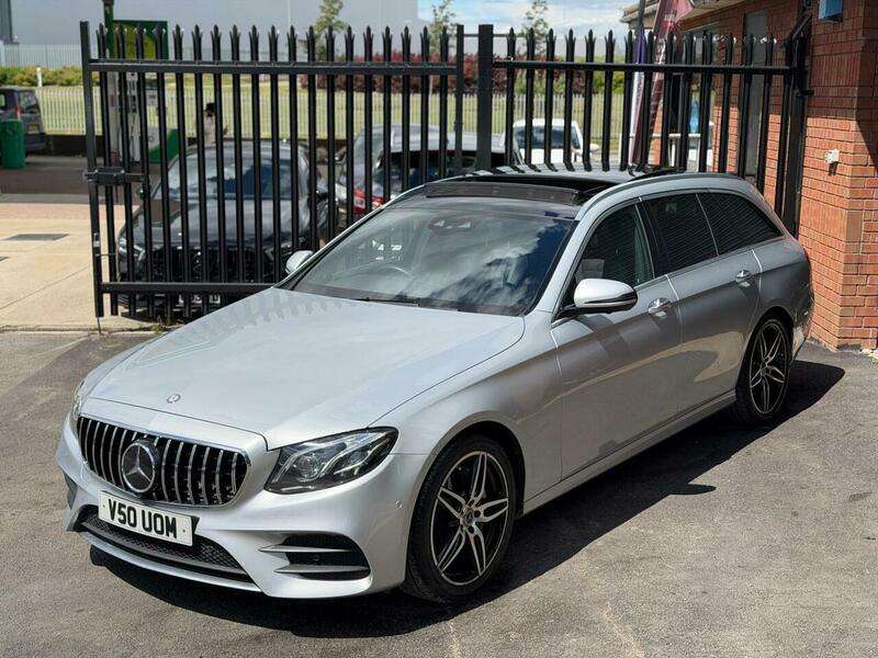 A 2016 MERCEDES-BENZ E CLASS 2.0 E220d AMG Line (Premium Plus) G-Tronic+ Euro 6 (s/s) 5dr A 2016 MERCEDES-BENZ E CLASS 2.0 E220d AMG Line (Premium Plus) G-Tronic+ Euro 6 (s/s) 5dr