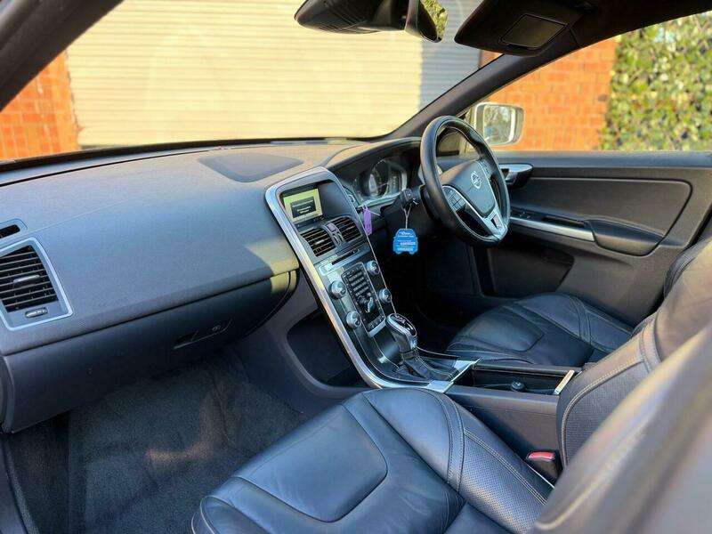 2015 VOLVO XC60 2015 VOLVO XC60