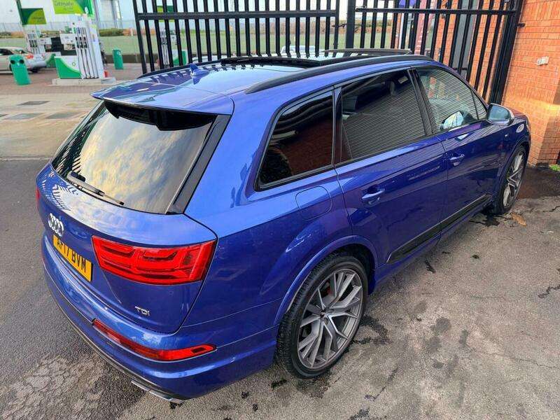 2017 AUDI Q7 2017 AUDI Q7