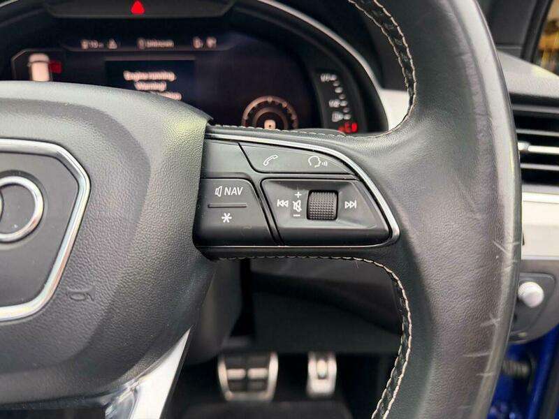 2017 AUDI SQ7 2017 AUDI SQ7