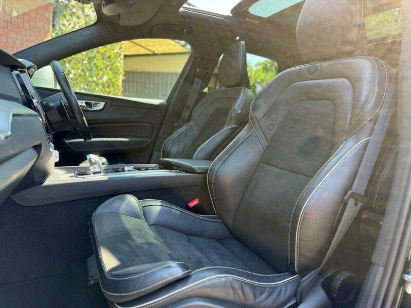 2019 VOLVO XC60 2019 VOLVO XC60