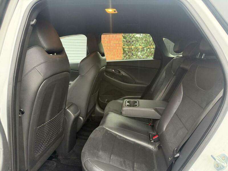 2019 HYUNDAI I30 2019 HYUNDAI I30