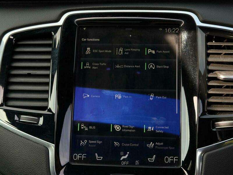 2017 VOLVO XC90 2017 VOLVO XC90