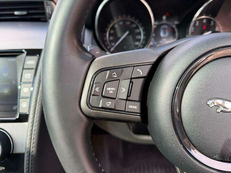 2015 JAGUAR F-TYPE 2015 JAGUAR F-TYPE